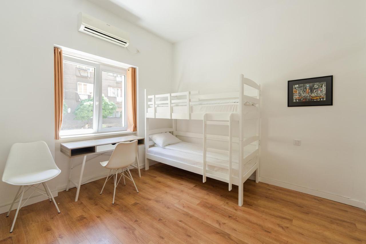 Sleep Hostel Nis Luaran gambar